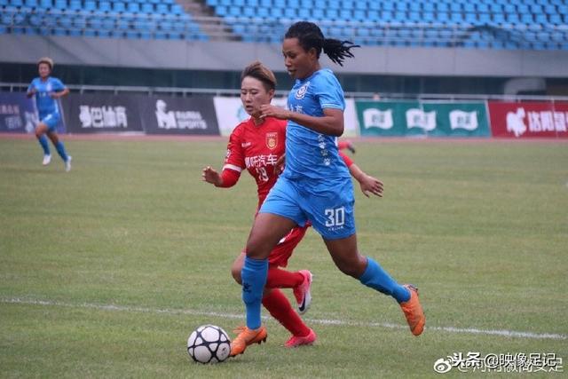 我全都要！水晶宫2年卖3核净赚1亿欧 还捧回来3个首冠